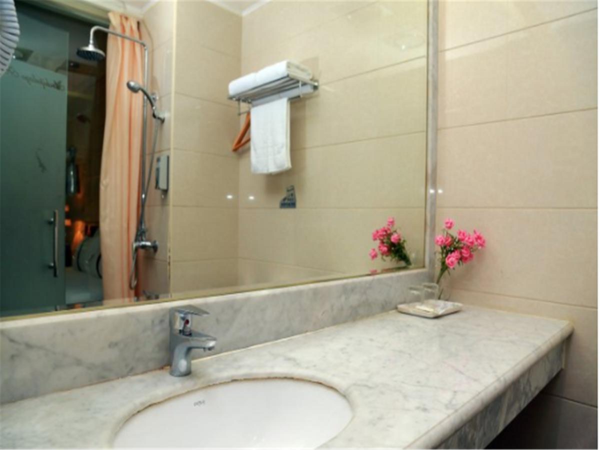 Tianjin Bindao Business Hotel Binhai  Exterior photo