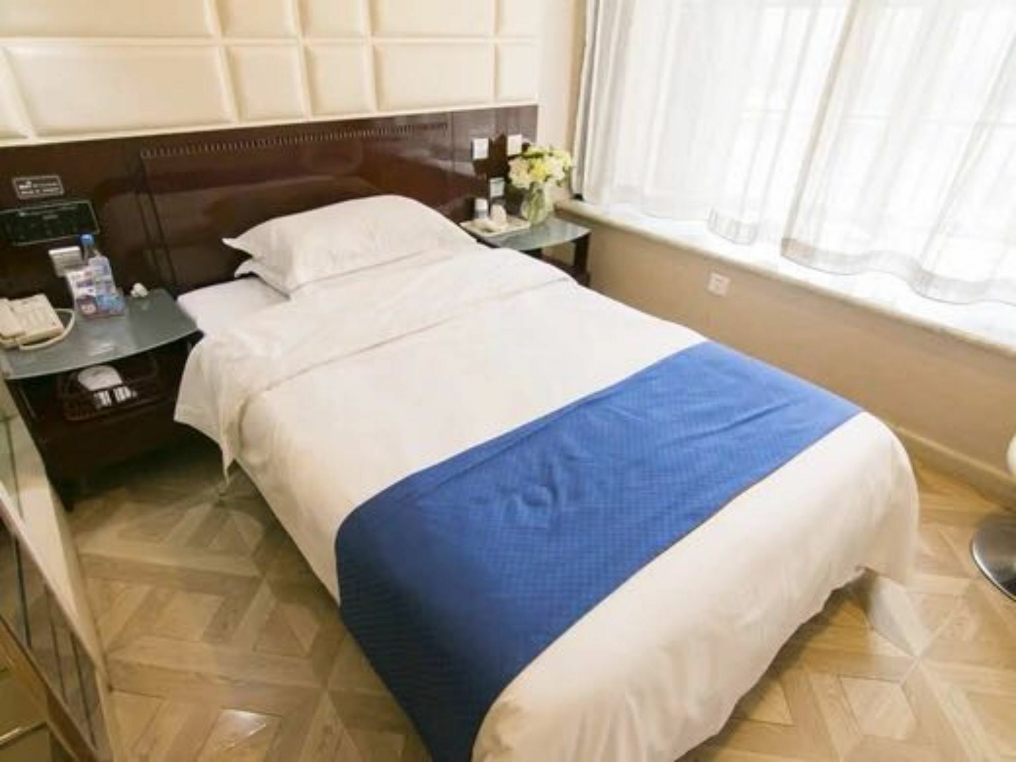 Tianjin Bindao Business Hotel Binhai  Exterior photo