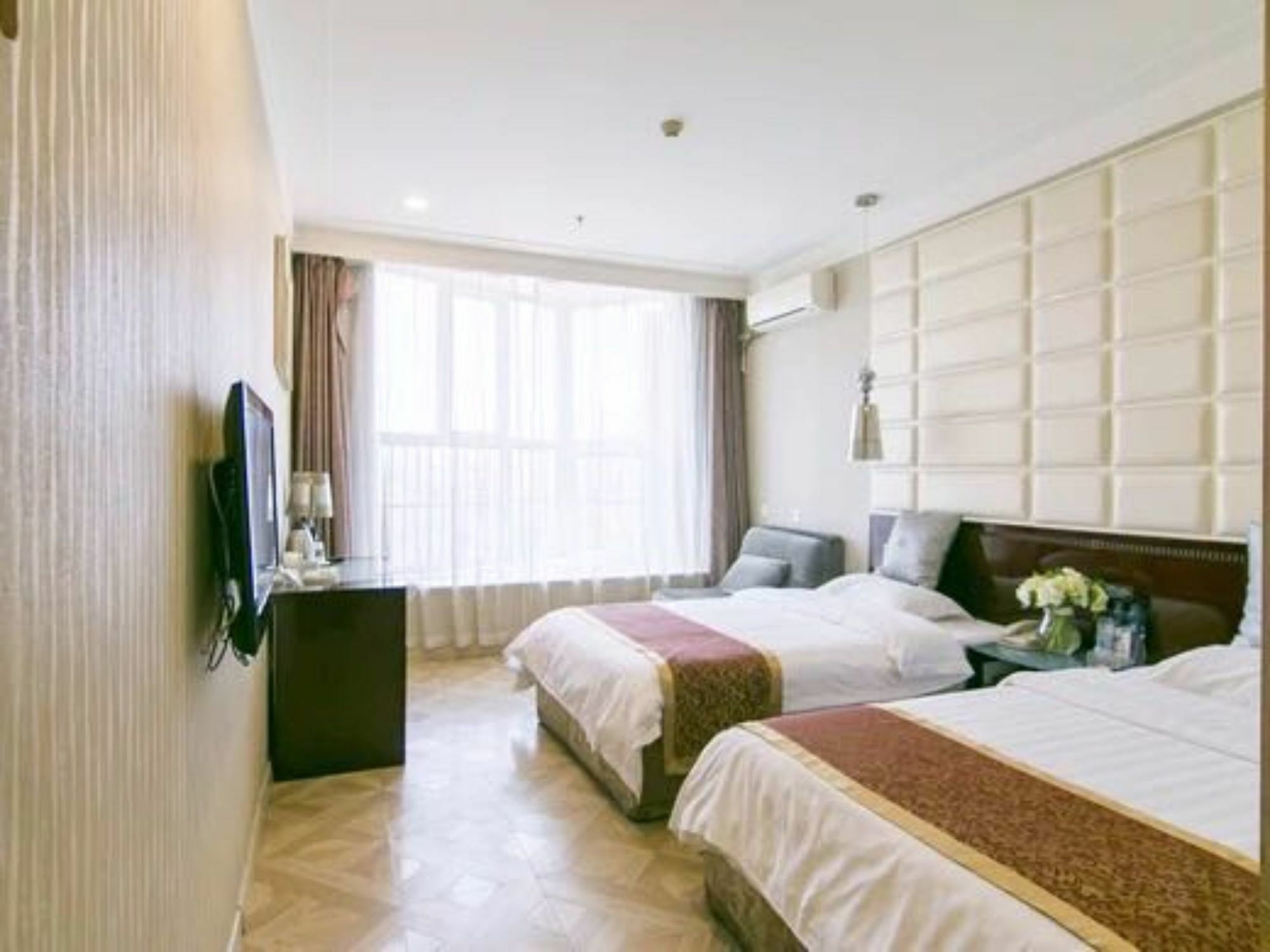 Tianjin Bindao Business Hotel Binhai  Exterior photo