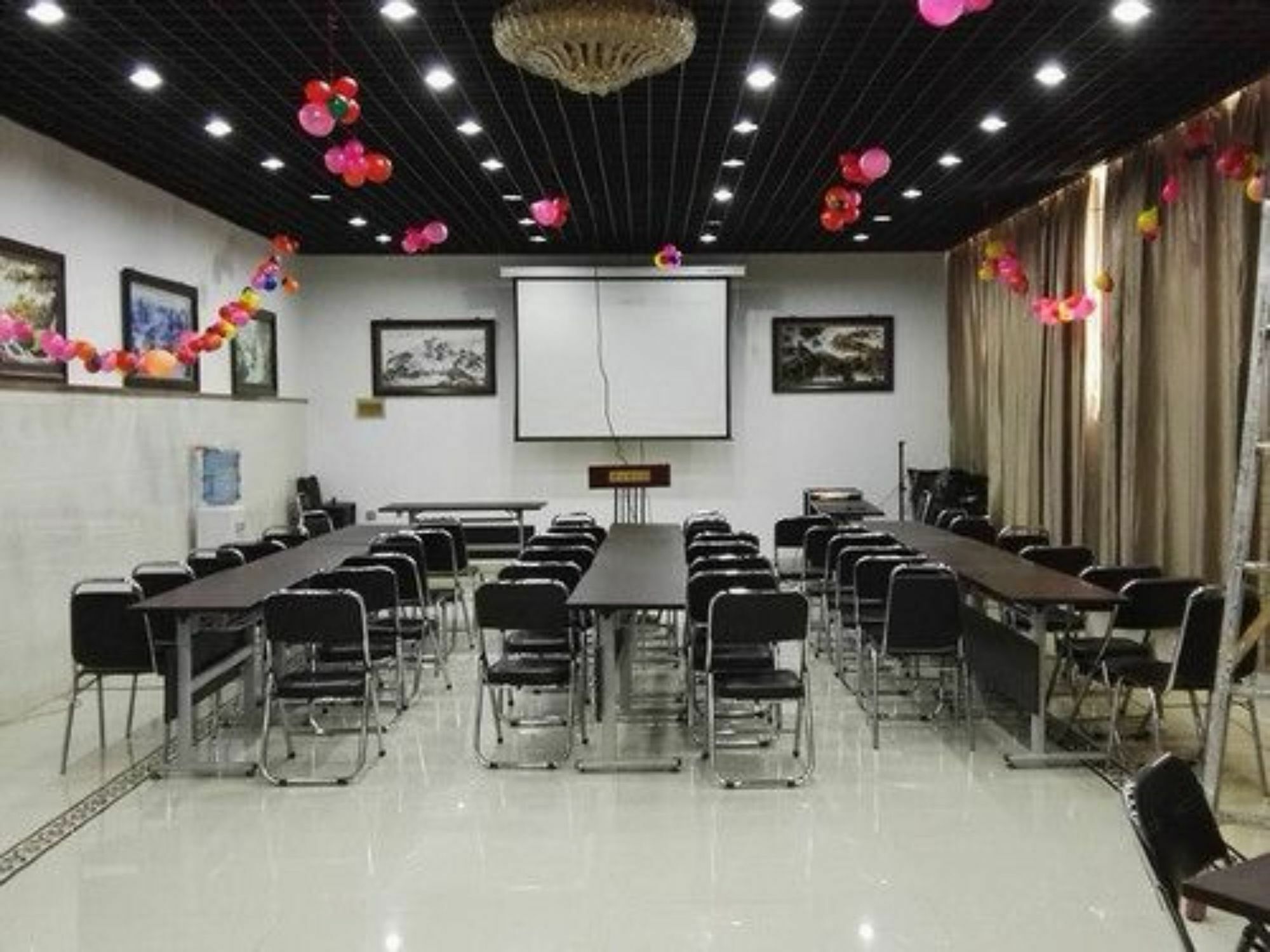Tianjin Bindao Business Hotel Binhai  Exterior photo